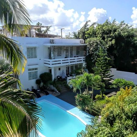 Villa Osumare Guest House Flic en Flac Exterior foto